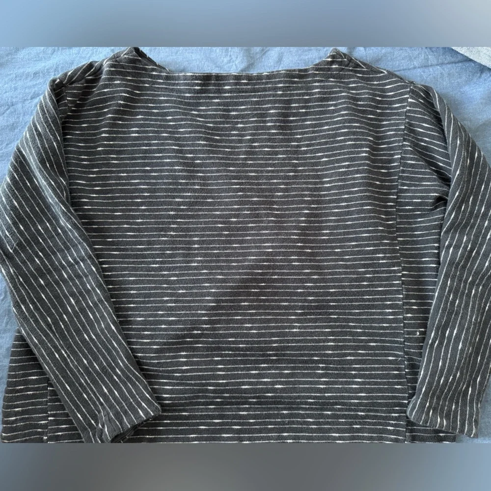 Madewell Black and White Striped Sweater - Picture 4 of 9